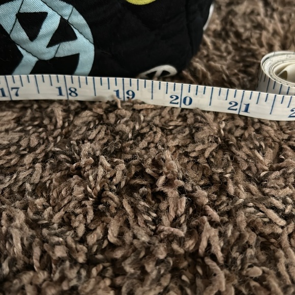 Peace ☮️ sign tote bag 20” long by 11 1/2” wide. Great for weekend getaways - Picture 4 of 8